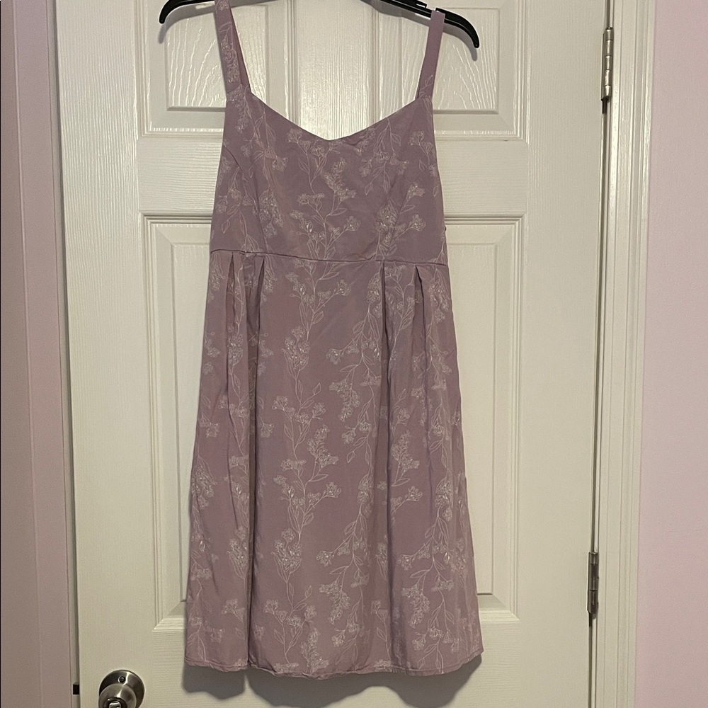Elegant Old Navy Lavender Floral Midi Maternity Dress